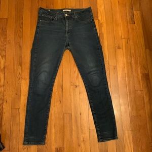 Levi’s 311 shaping skinny